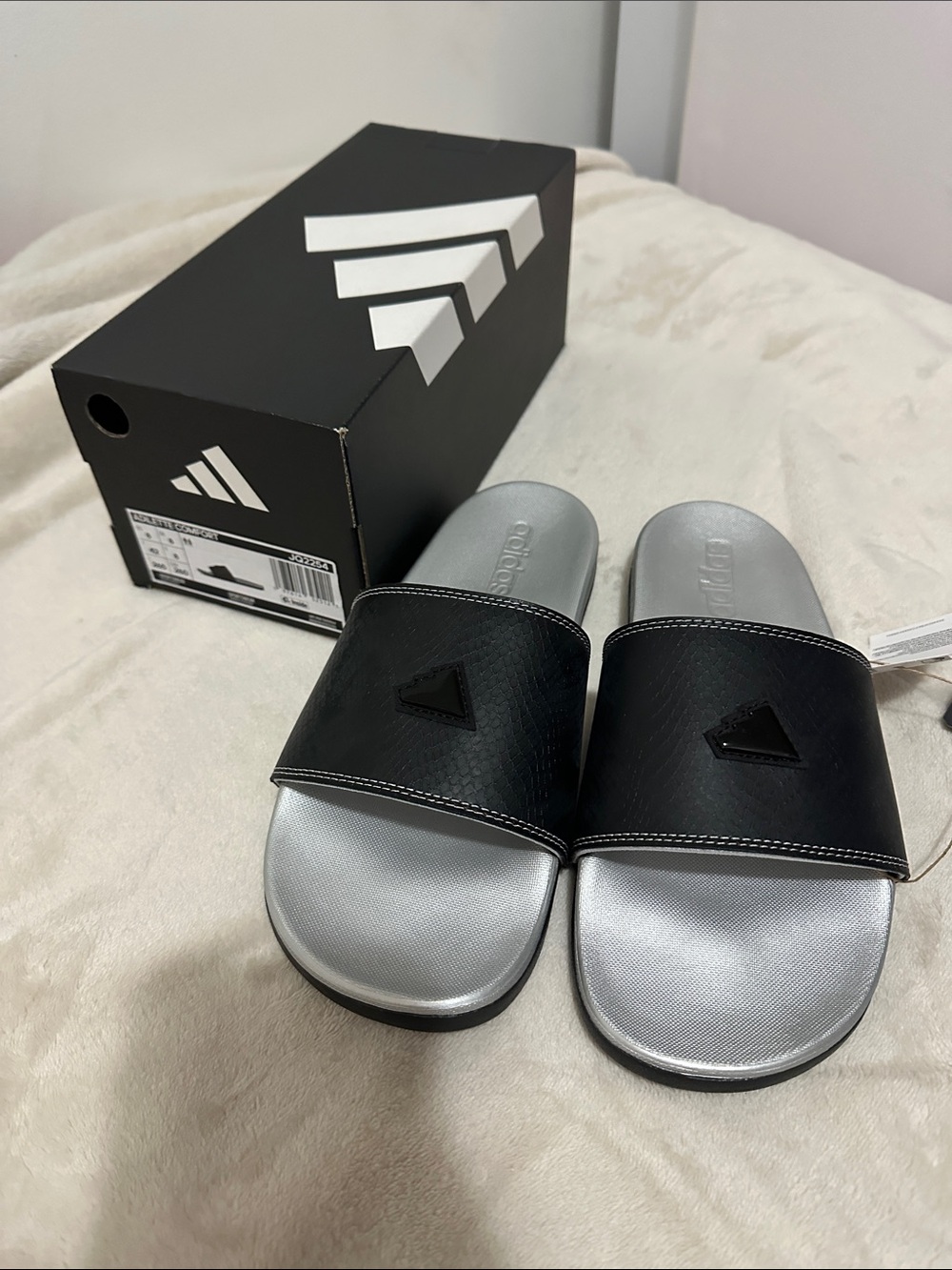 Adidas Adilette Comfort Slides